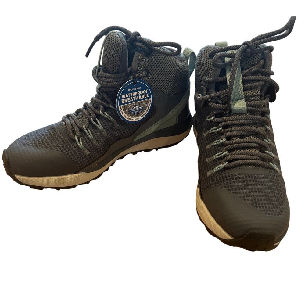 Columbia Trailstorm Mid Waterproof Hiking Boot Shoe Size 7 NWT